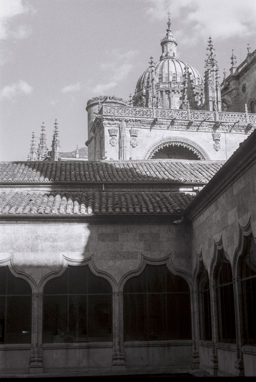 R1-03404-0001_E4.jpg