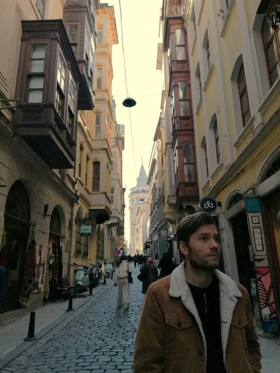 László+Mika_Picture.jpg